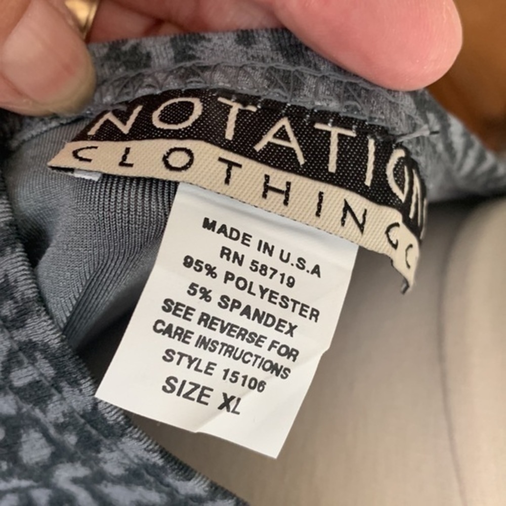Notations, size XL, gray and black pattern poly top - Picture 10 of 11